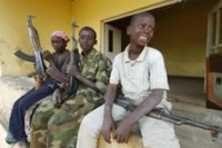 Bosco Ntaganta est le quatri&egrave;me seigneur de guerre congolais &agrave; &ecirc;tre publiquement demand&eacute; par la CPI, pour des crimes de guerre incluant la conscription d&rsquo;enfants en Ituri (RDC).